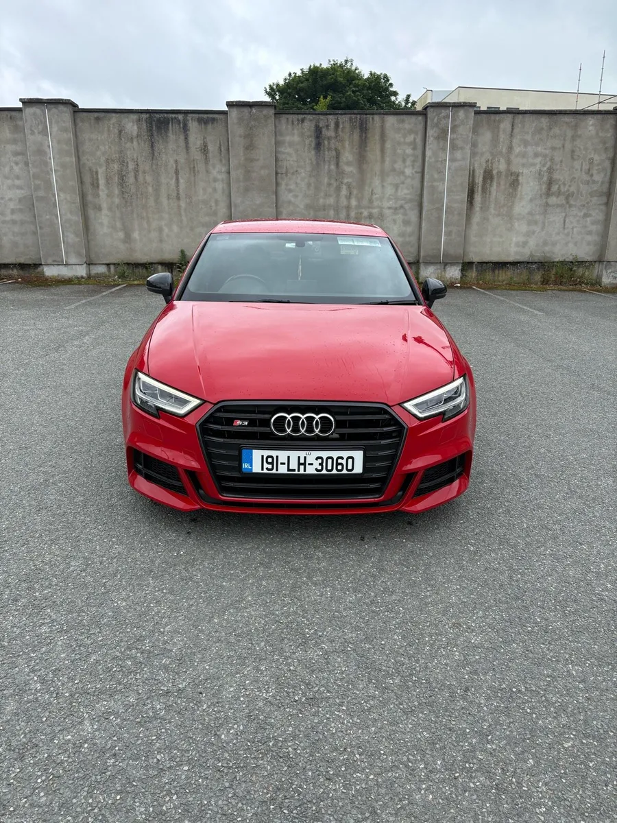 Audi S3 saloon 2019 - Image 1