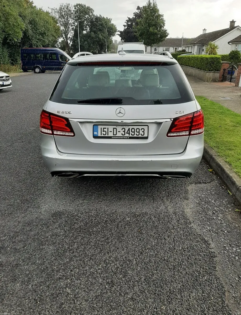 2015 mercedes benz E250 cdi nct 7 seats - Image 4