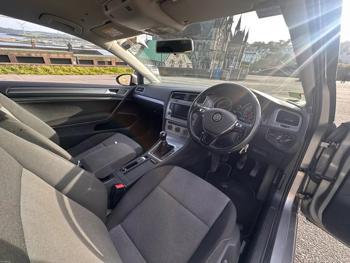 171 VW Commercial Golf - Image 6