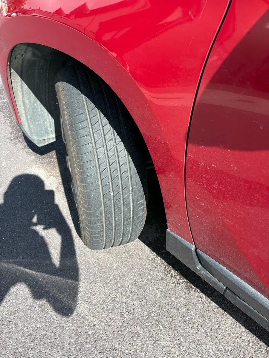 2017 car tested and taxed - Image 3