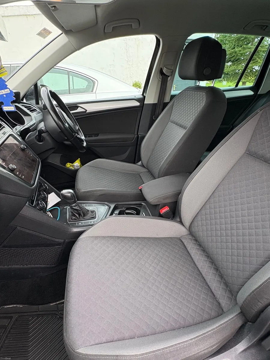 Volkswagen Tiguan 2018 - Image 4