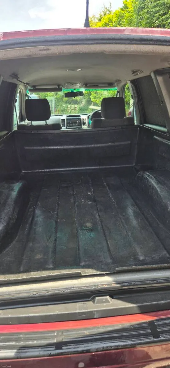 Toyota Landcruiser - Image 4