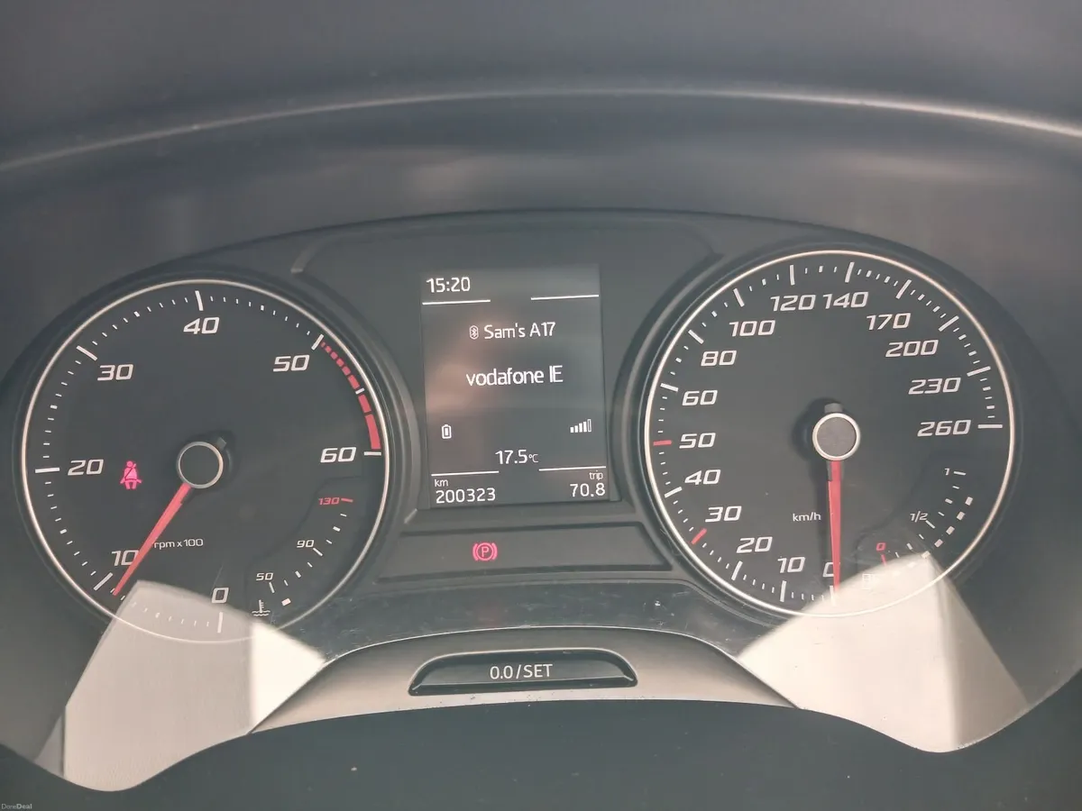 SEAT Leon Estate  2015 1.6TDI 105HP SE ST/SP DIESE - Image 2