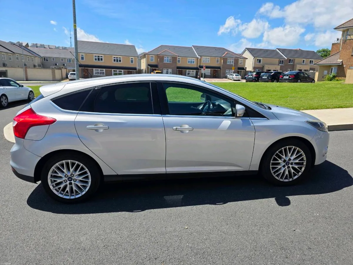 Ford Focus - Image 1