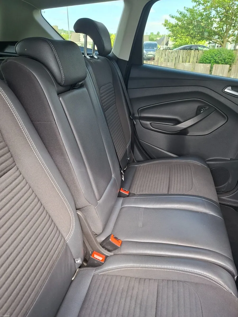 Ford Kuga 2017 - Image 3