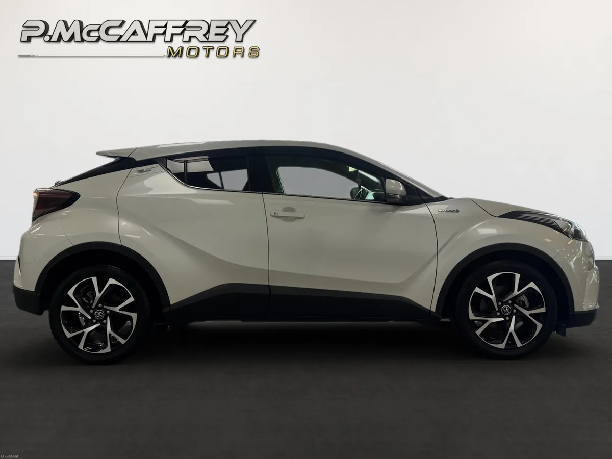 2017 Toyota C-HR Luna Sport Leather Reversing Came - Image 4