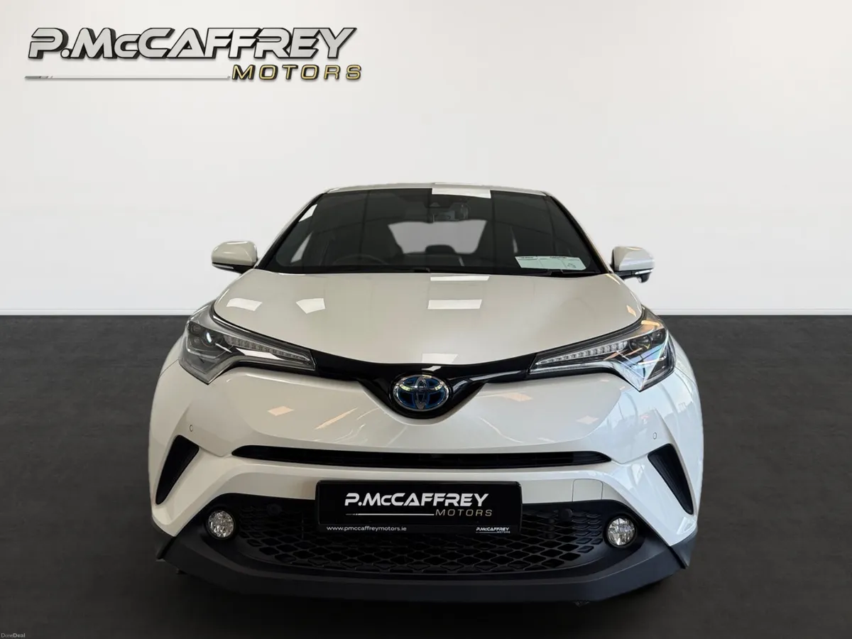 2017 Toyota C-HR Luna Sport Leather Reversing Came - Image 2