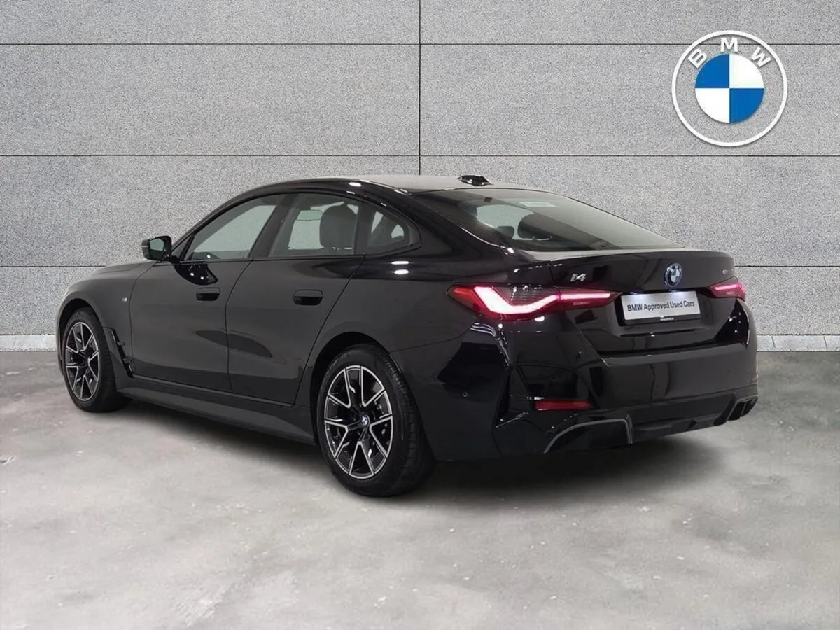 BMW i4 eDrive35 M Sport - Image 2