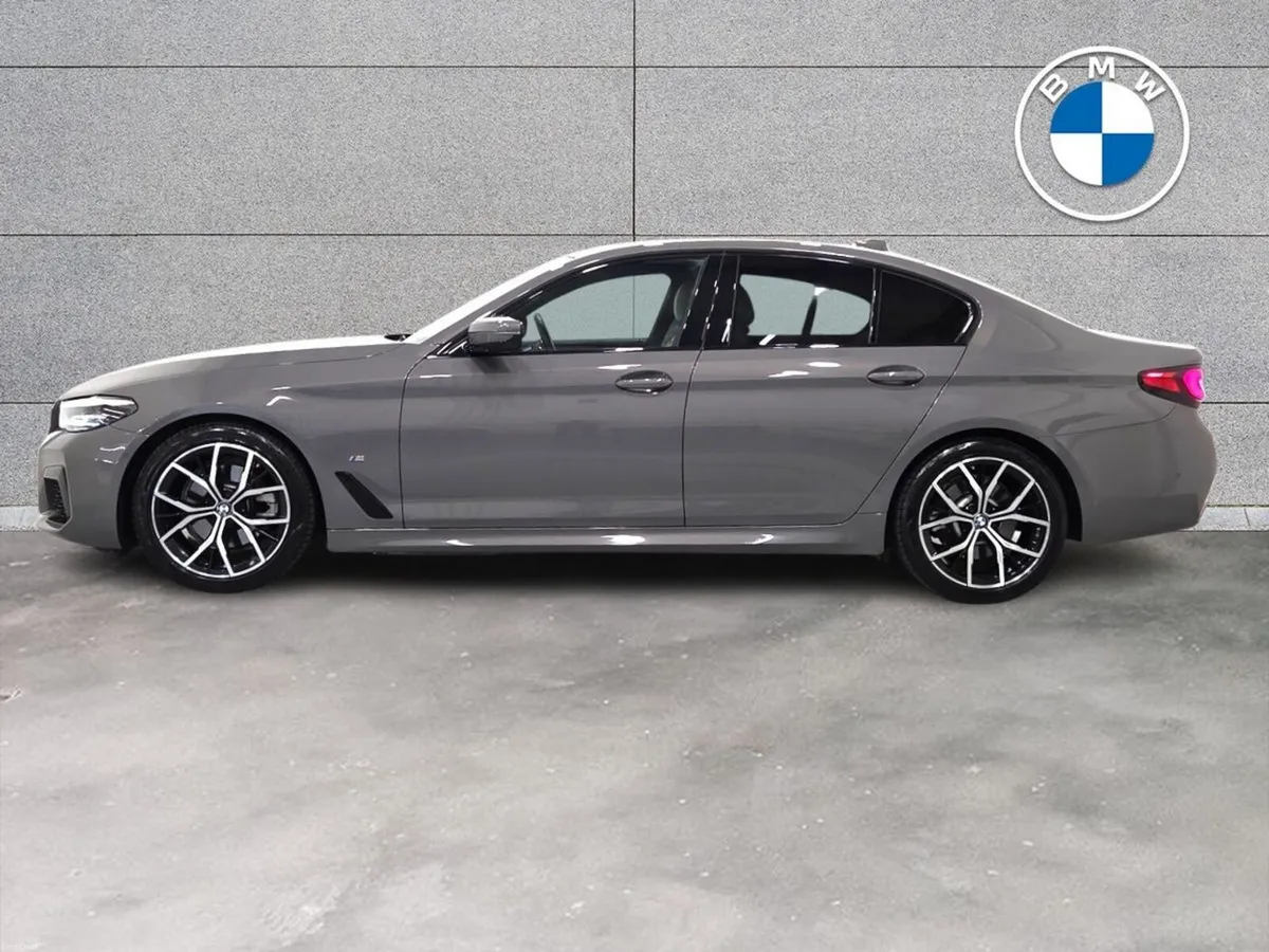 BMW 5-Series 520d M Sport Saloon - Image 4