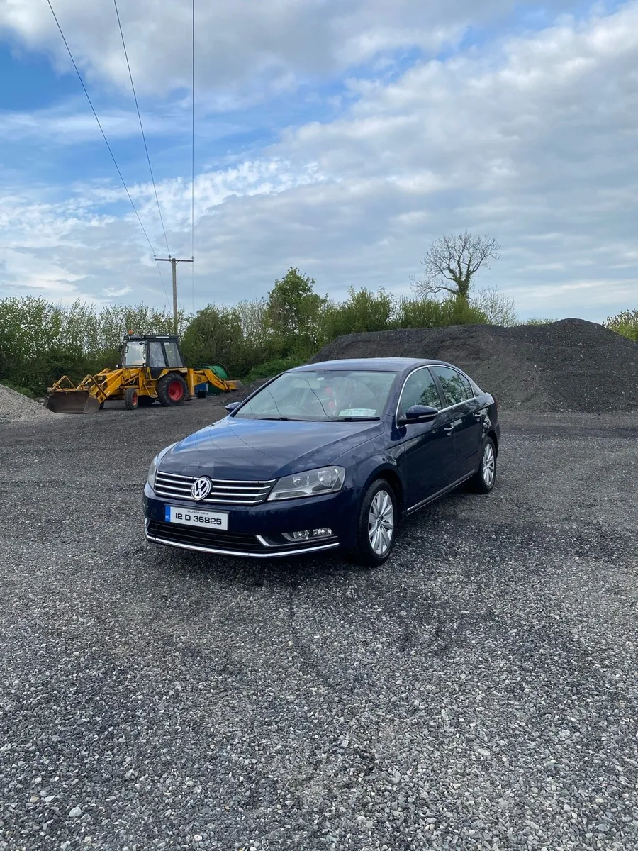 2012 b7 Passat - Image 2