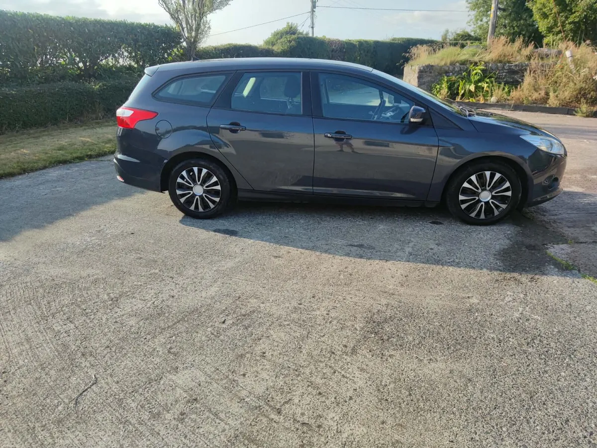 FORD FOCUS EDGE 1.6 TDC 95PS 4DR - Image 3