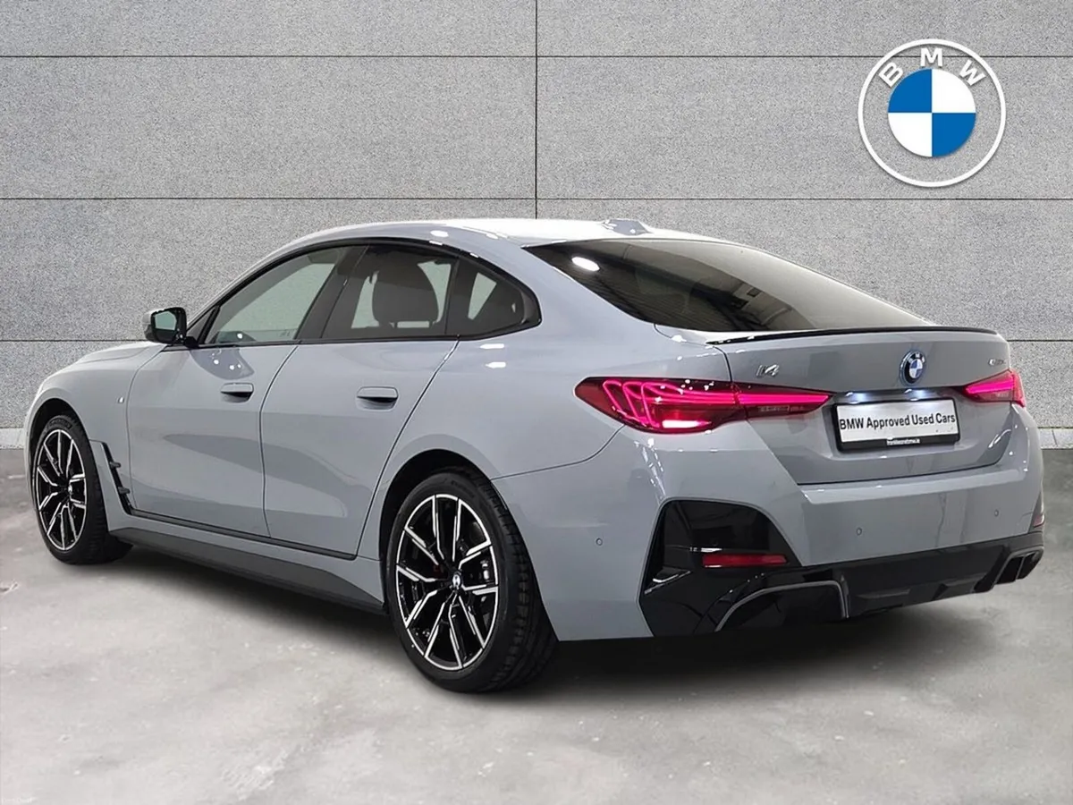 BMW i4 eDrive35 M Sport - Image 3