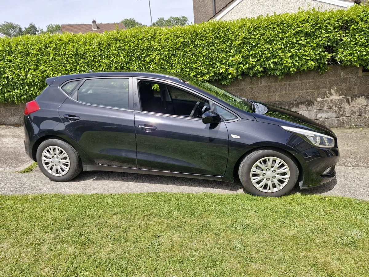 Kia Ceed - Image 2