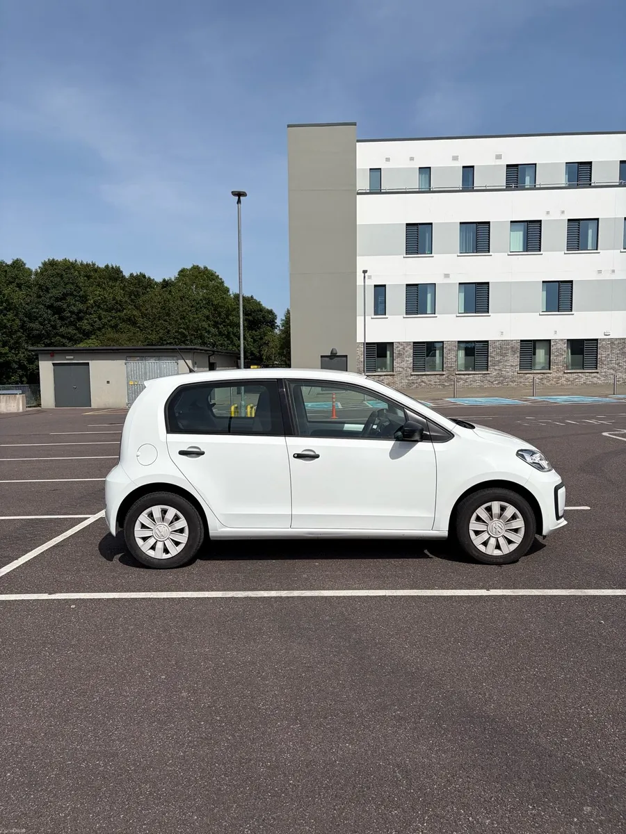 Volkswagen Up! 2017 – Low Mileage - Image 4