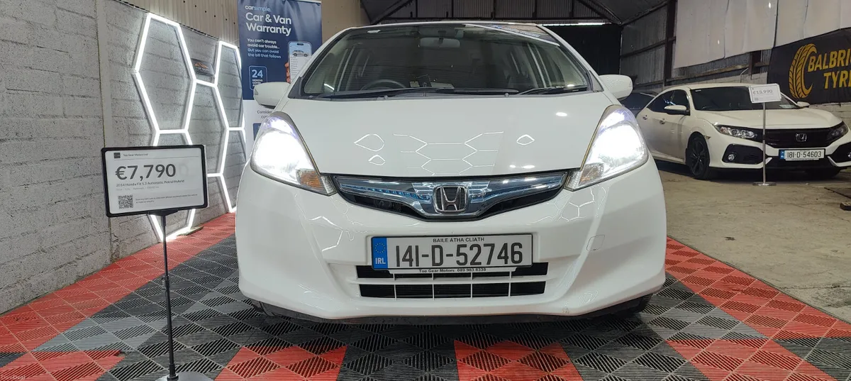 2014 Honda Fit- 1.3 Petrol Hybrid - Image 1