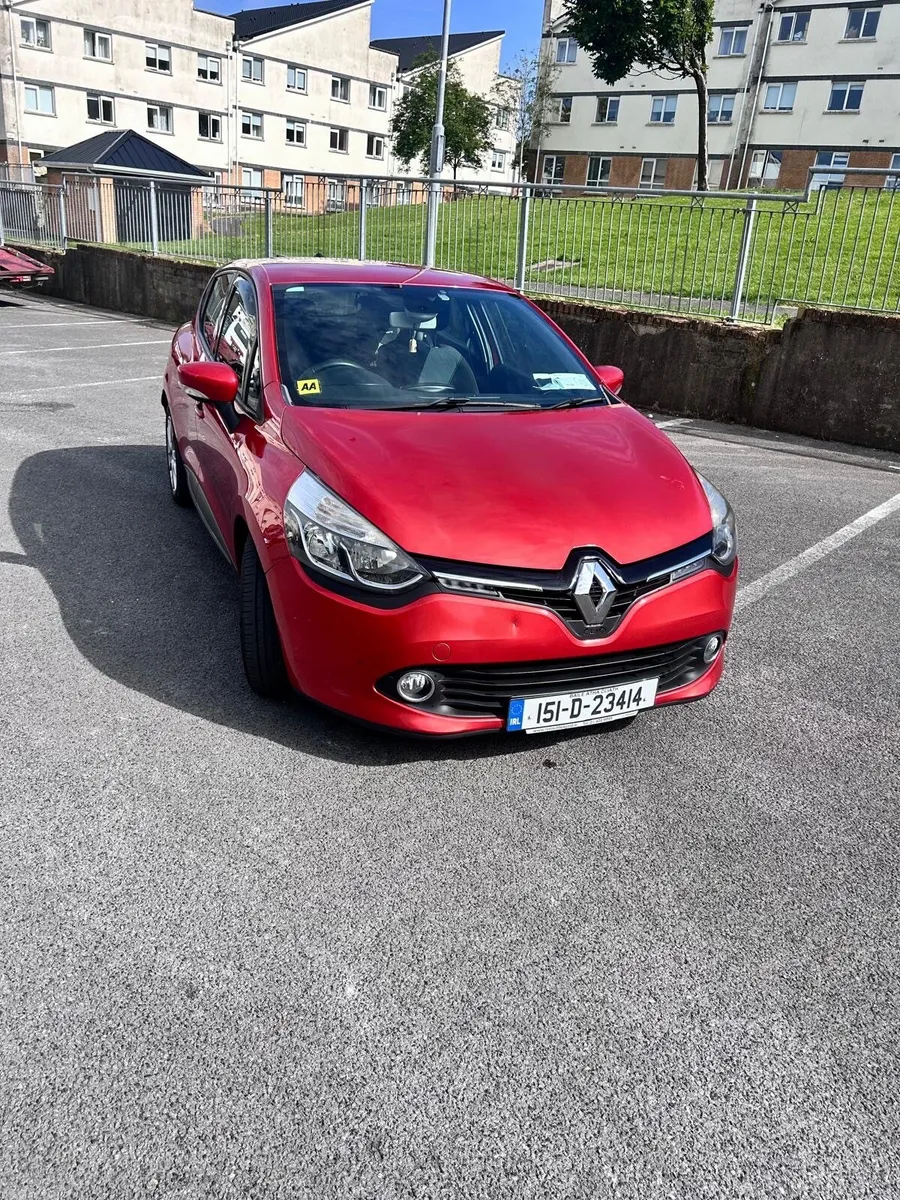 Renault Clio 2015 - Image 1