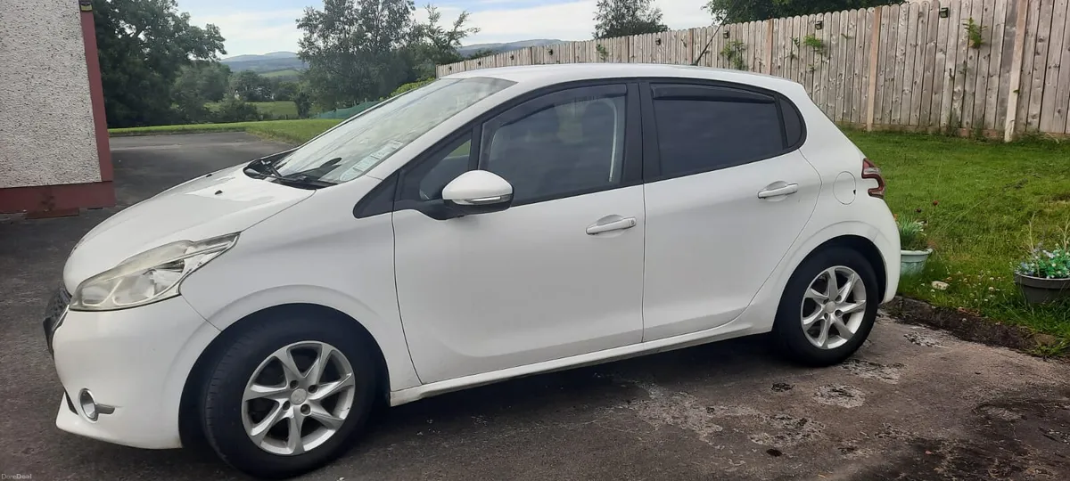 Peugeot 208 for sale - Image 4