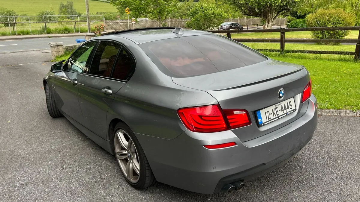 Sunroof Rare Spec BMW 5-Series 2012 - Image 2