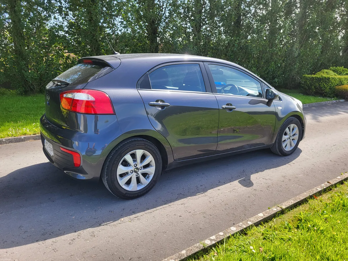 Kia Rio  1.2 petrol .  2016. - Image 2