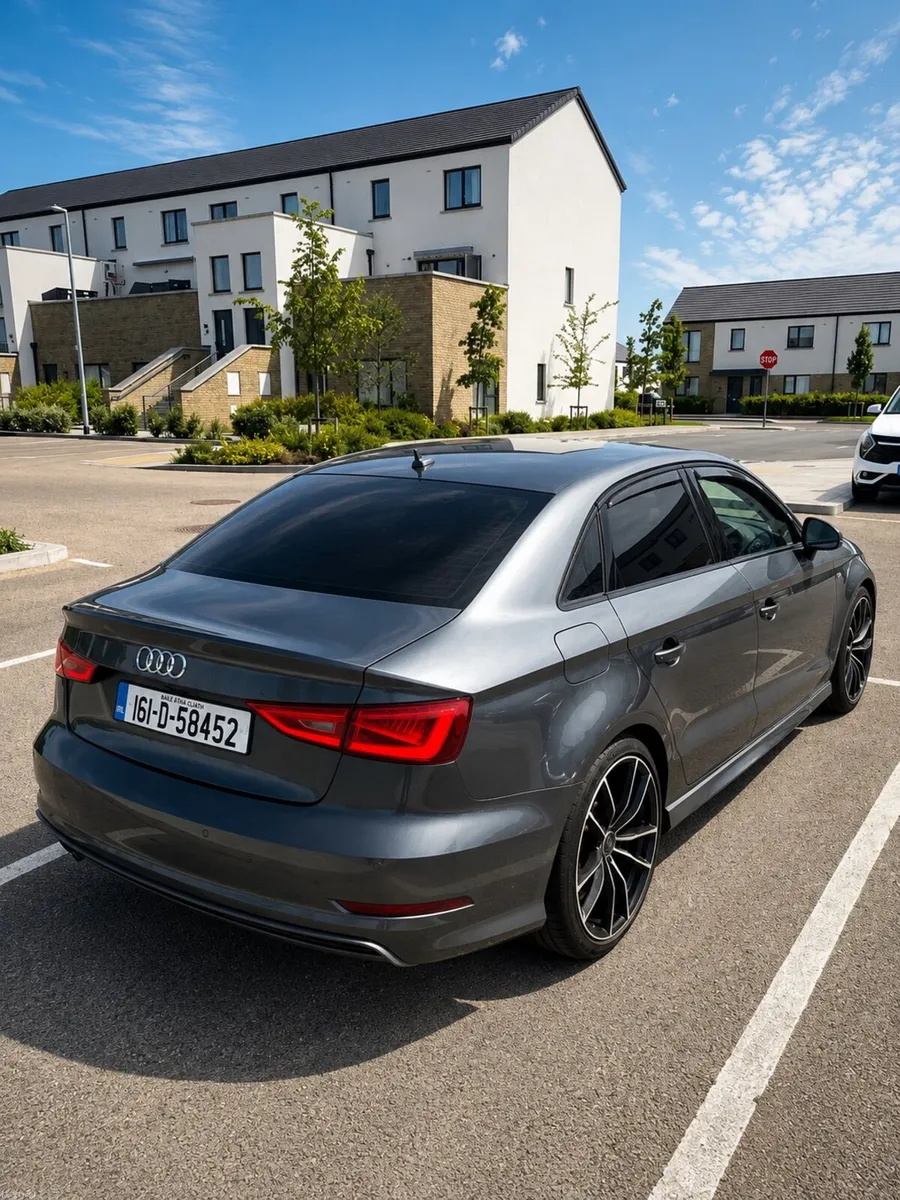 Audi A3 saloon 2.0 TDI S line - Image 3