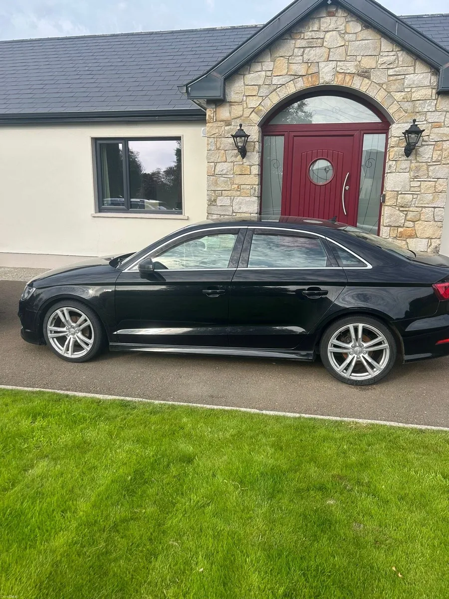 Audi A3 S-Line 2016 - Image 2