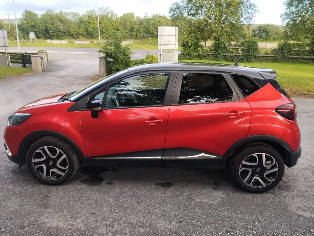 Renault captur - Image 2