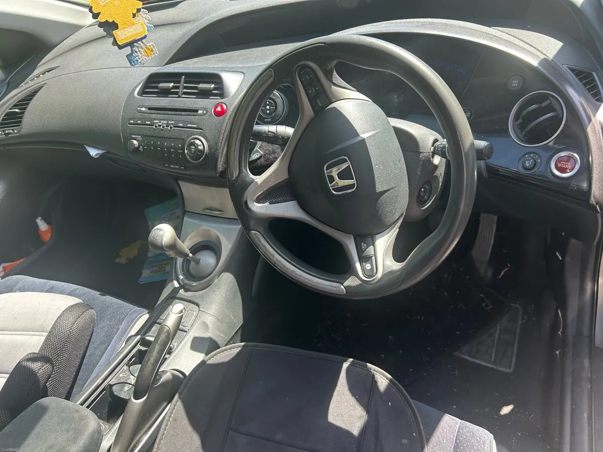 Honda civic 08 - Image 3