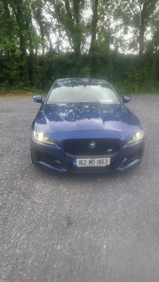 Car - Image 1