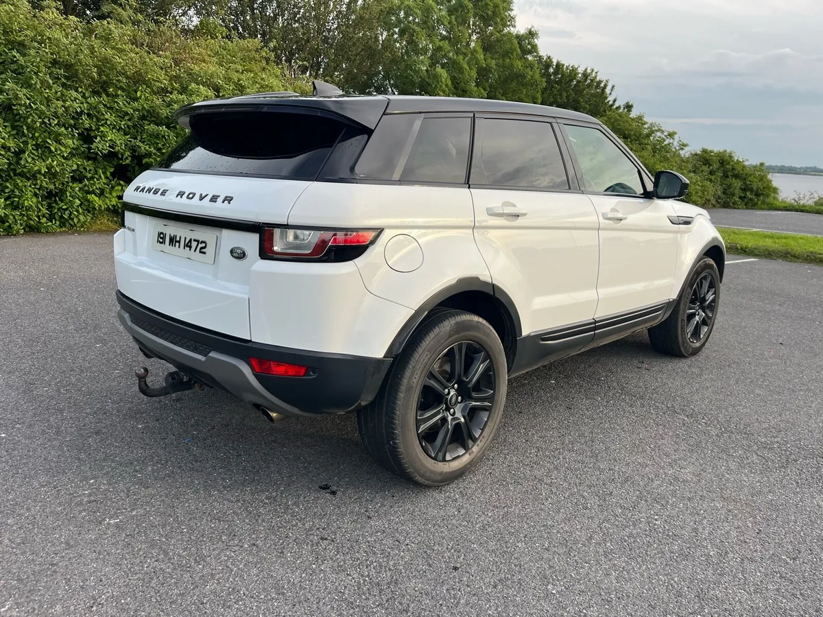 2019 Range Rover Evoque - Image 2