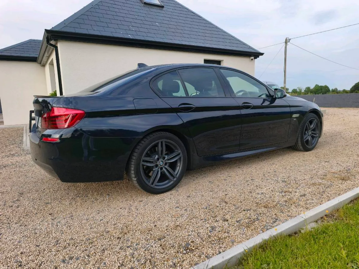 Bmw 5-Series 520d LCI - Image 3