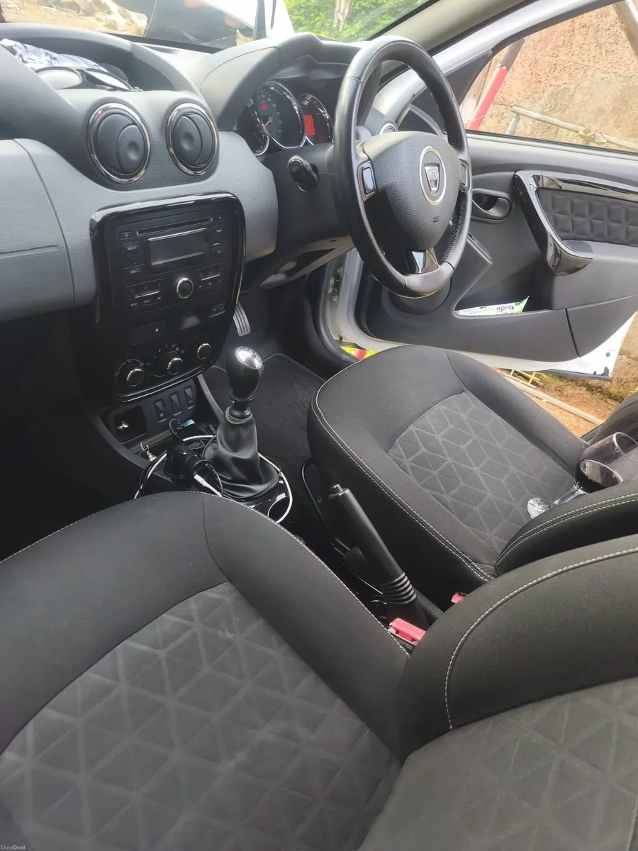 Dacia Duster 2016 - Image 3