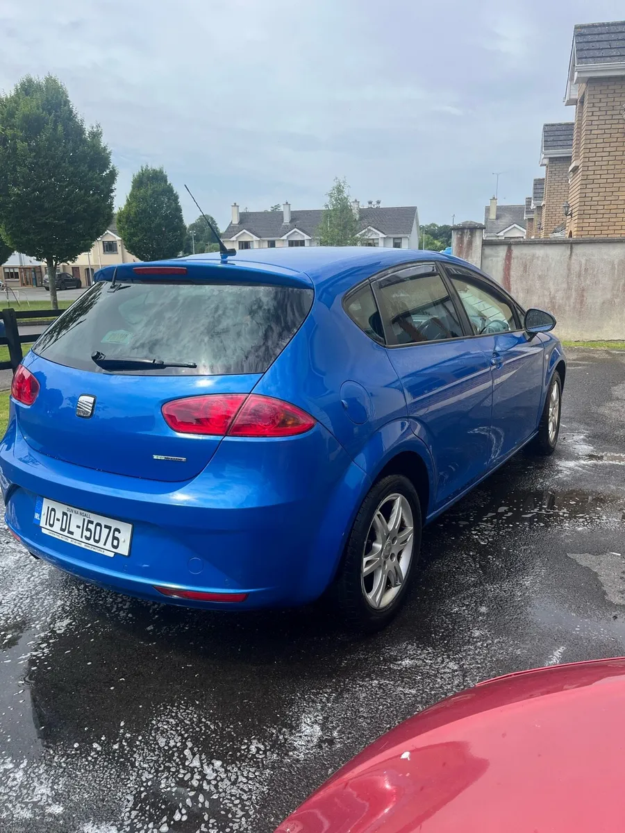 Seat Leon 2010 1.6TDI - Image 4