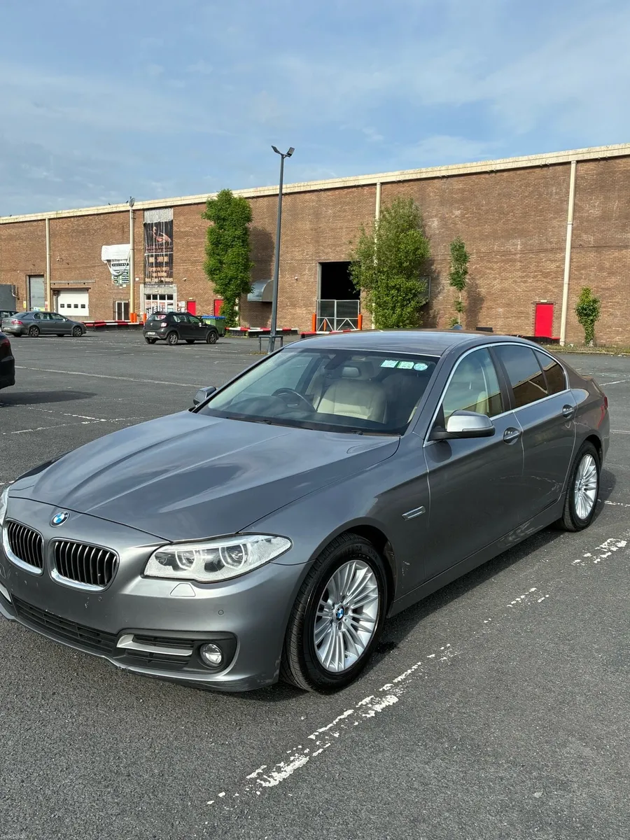 BMW 520 full service history - Image 3