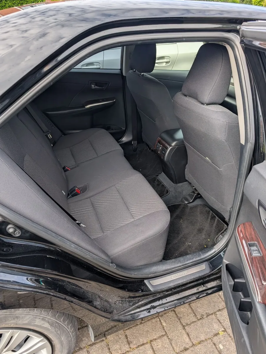 Toyota Camry 2017 - Image 3