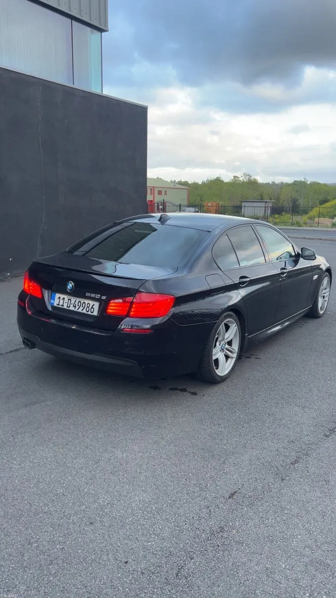 BMW 520d m sport - Image 2