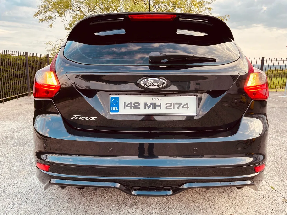 Ford Focus Titanium X Navigator 1.6 TDCI - Image 4