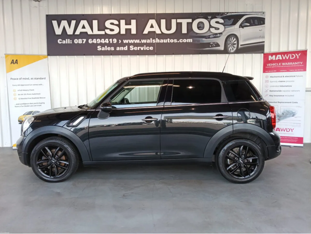 Mini Countryman 2.0 D SD 5DR COOPER - Image 4