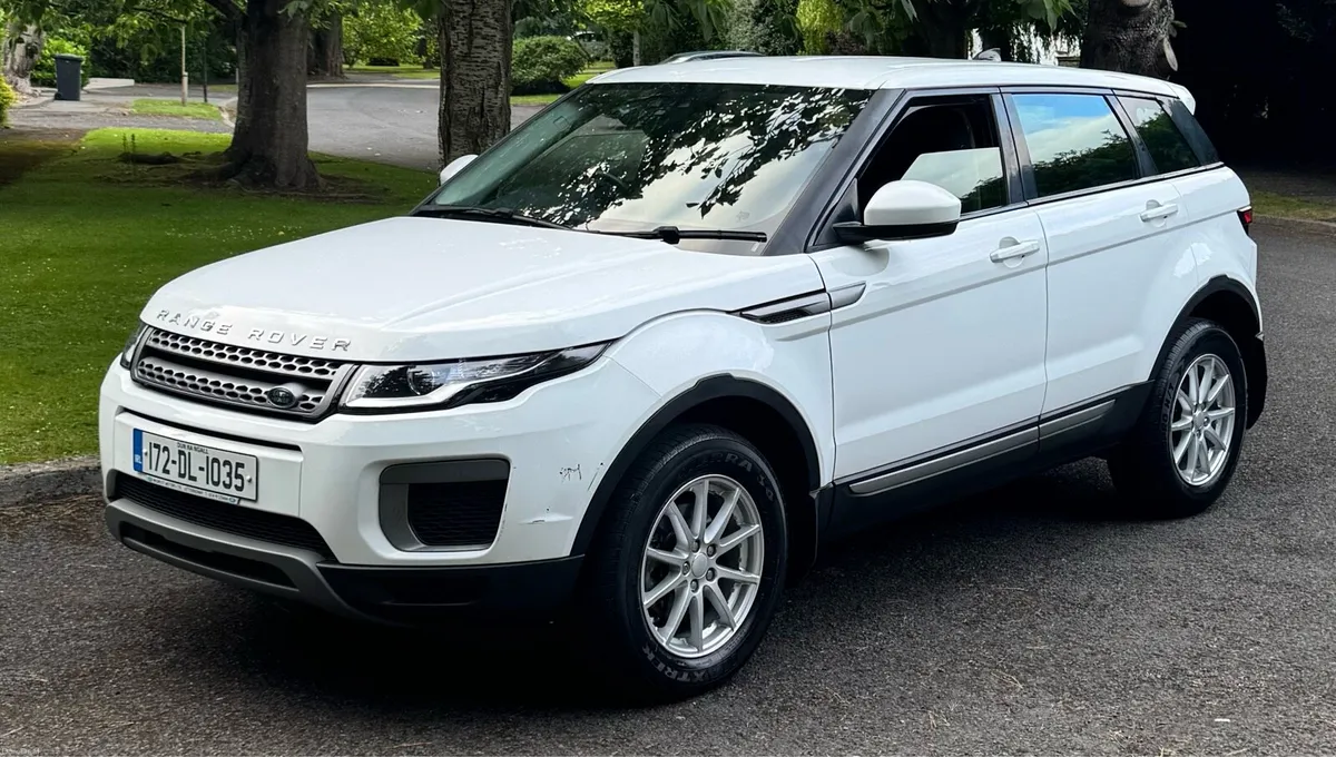 Range Rover Evoke - Image 1