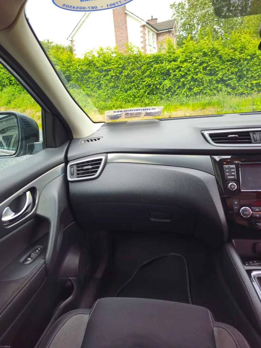 Nissan Qashqai 2018 - Image 3