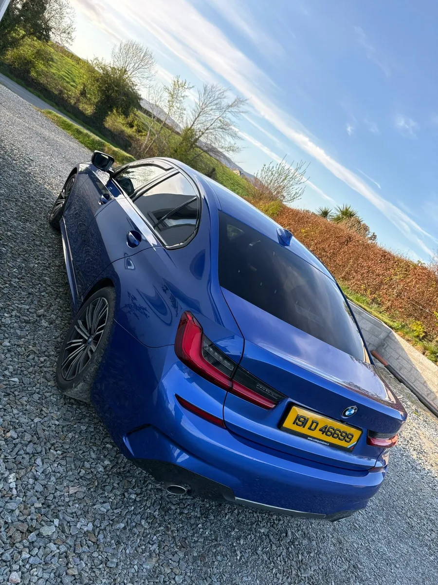 BMW 318d - Image 3