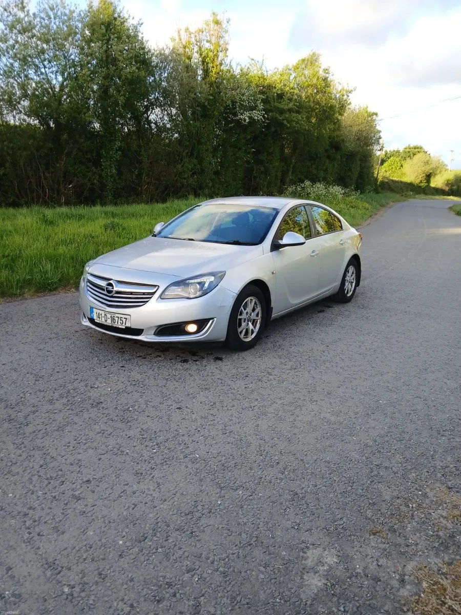 2014 Opel Insignia €1,850 - Image 1