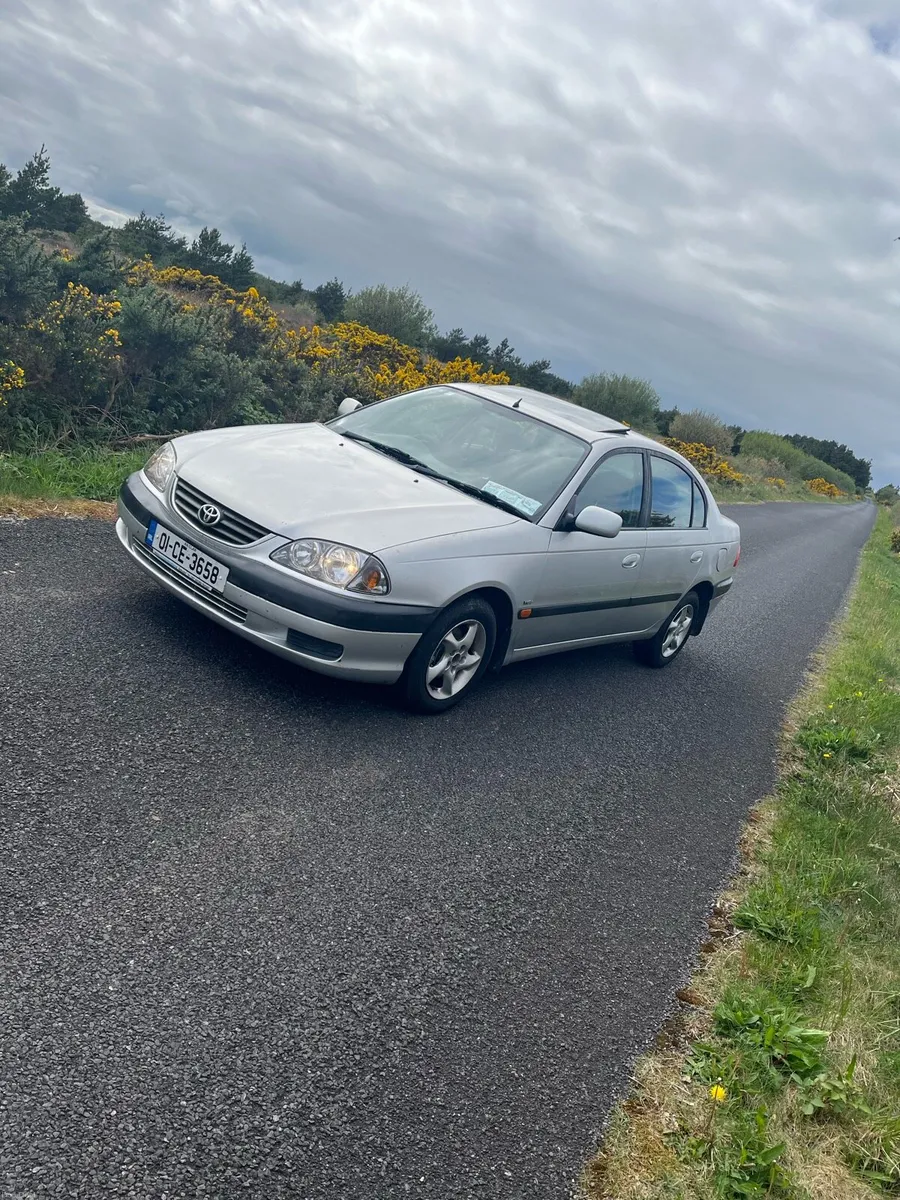 Toyota avensis - Image 4