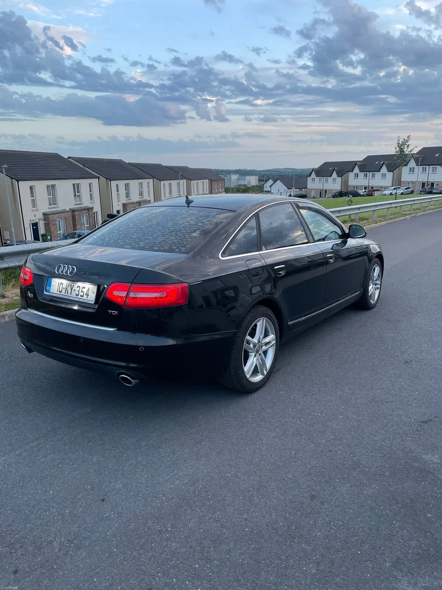 2010 AUDI A6 - Image 4