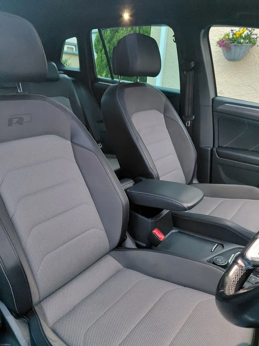 Volkswagen Tiguan 2019 R line 4 Motion - Image 3