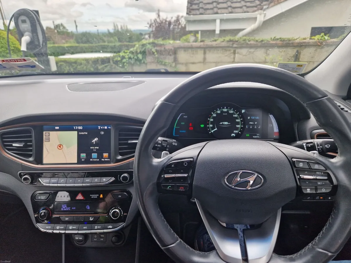 Hyundai IONIQ 2017 - Image 2