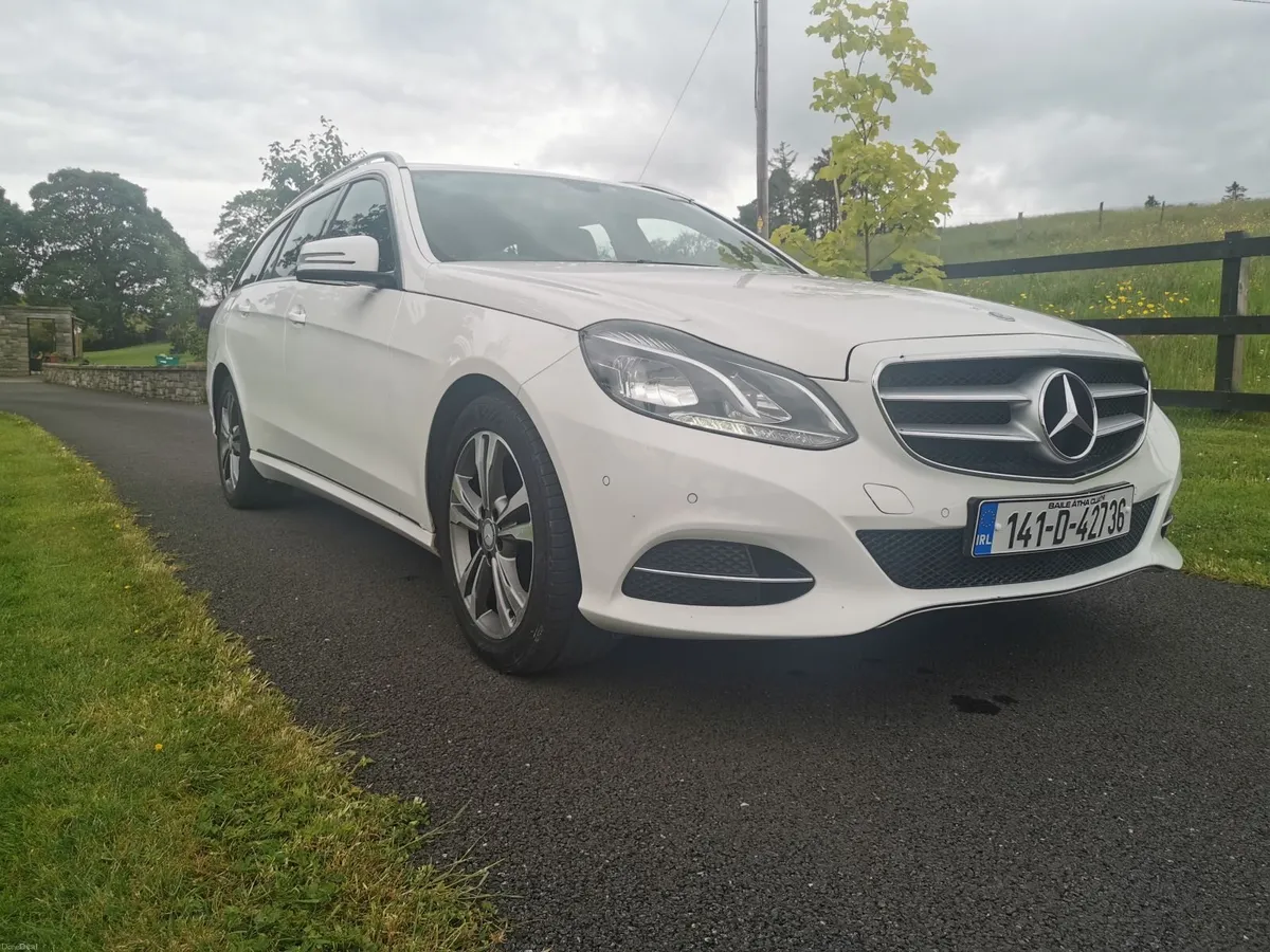 Mercedes-Benz E-Class 2014 - Image 6
