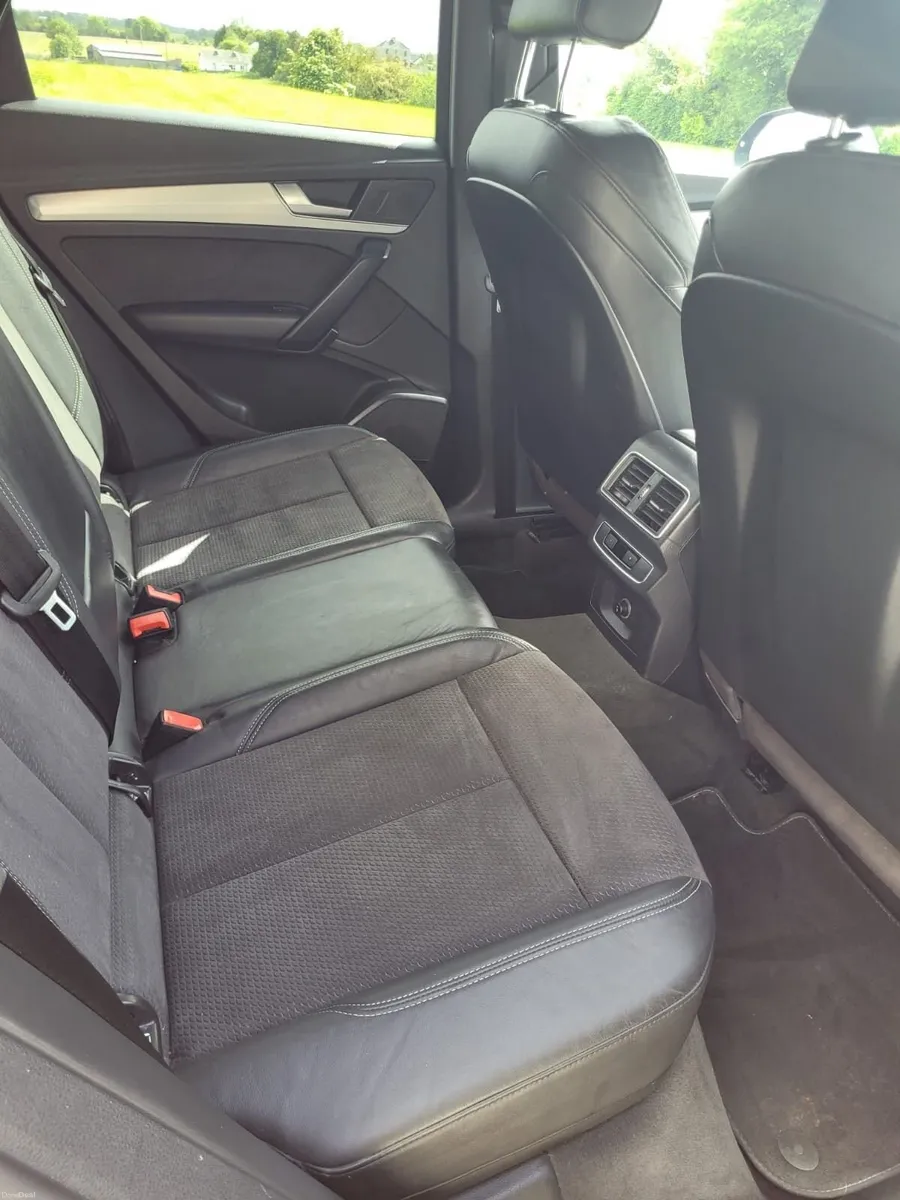 Audi Q5 2018 - Image 2
