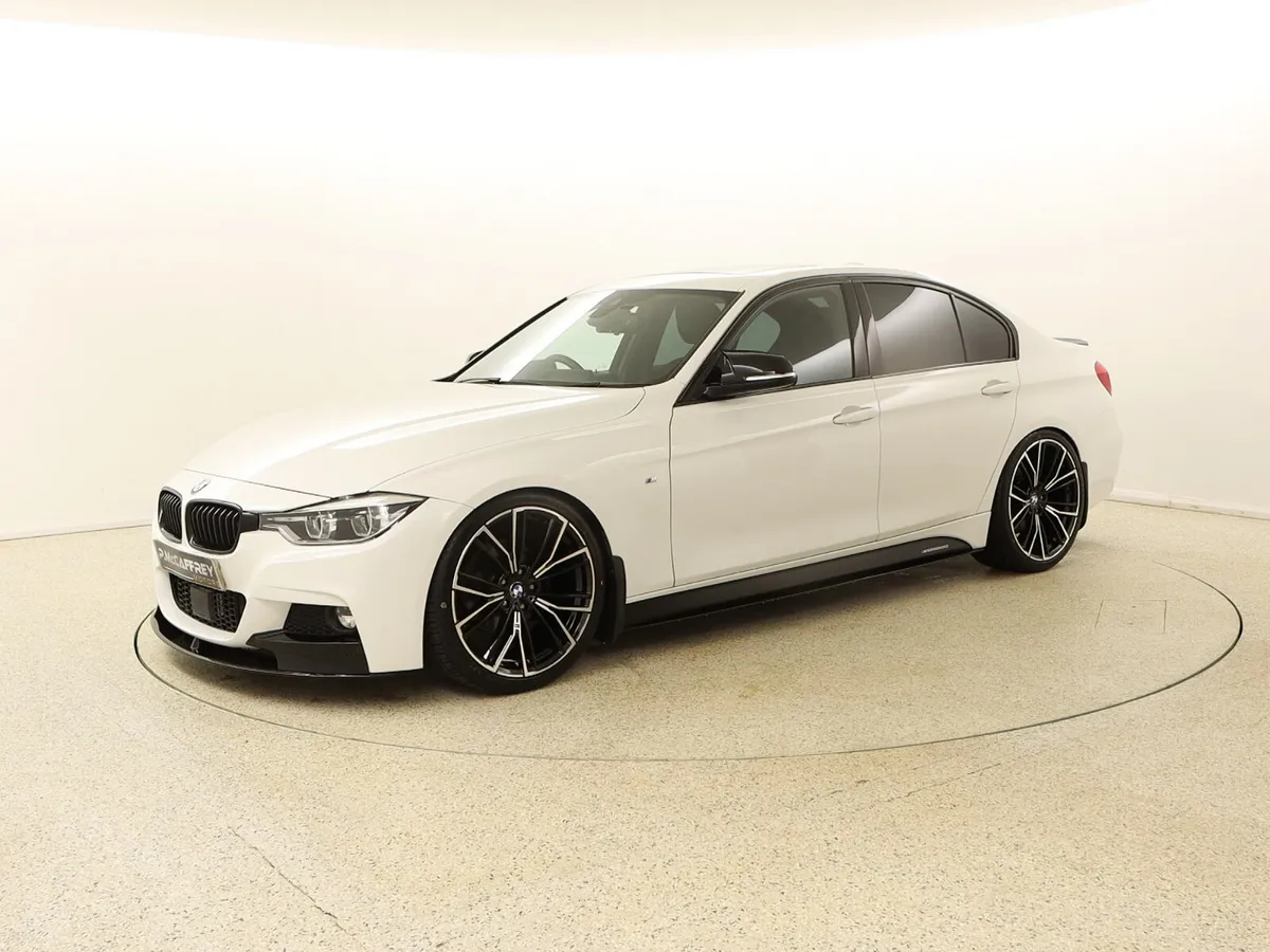 2015 BMW 320D M-SPORT F30 AUTO M-PERFOR SUNROOF - Image 3