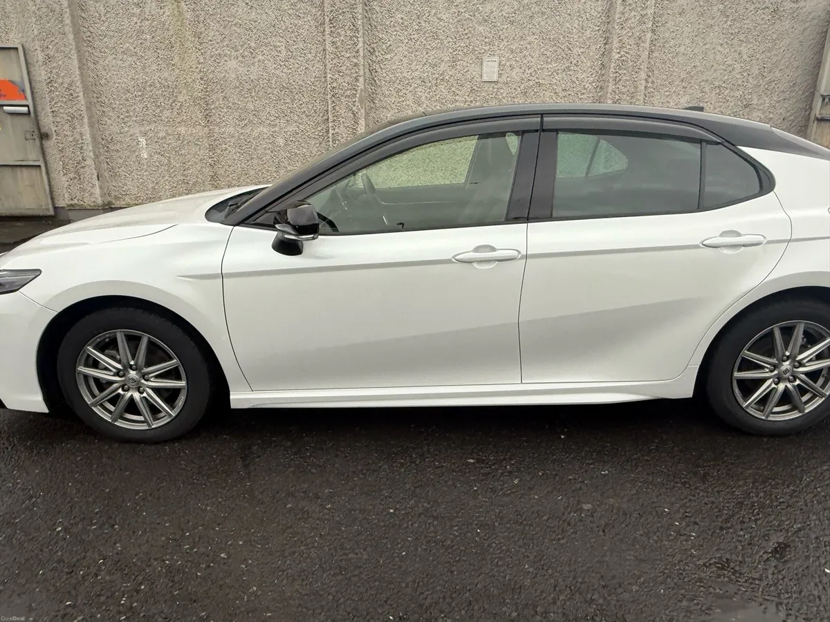 Toyota Camry with Sunroof - Image 4