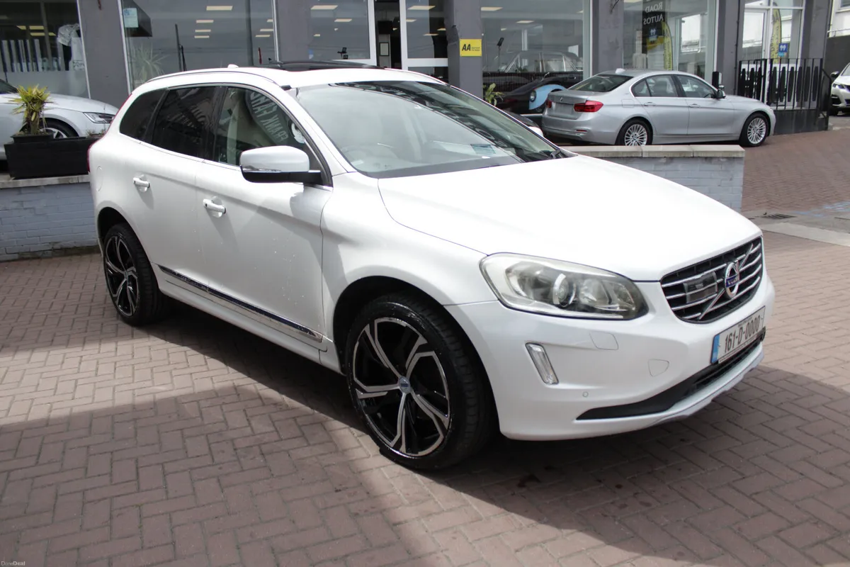 2.0D4 SE LUXURY EDITION  5DR ESTATE AUTO // HUGE S - Image 1